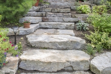 Escalier en pierre naturelle