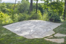 LISL2459_pierre-blue-stone